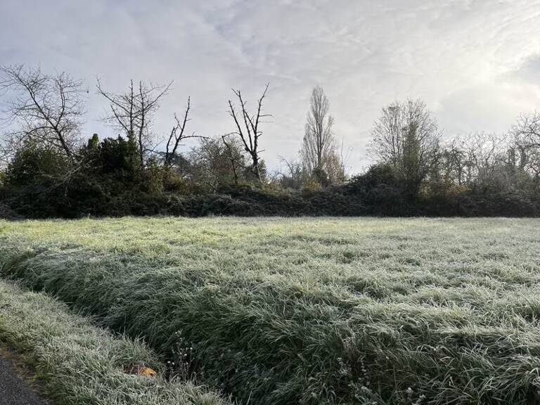 Terrain à bâtir de 0 pièces principales — photo 1