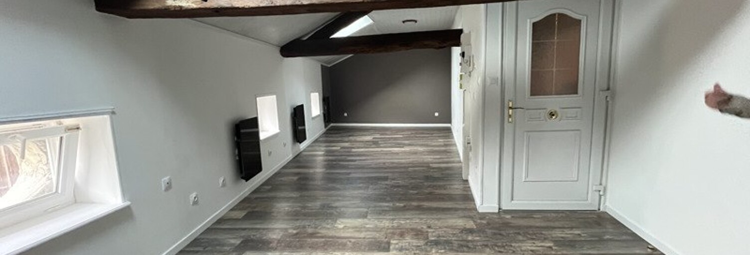 Immeuble   m² à vendre à Confolens (16500)