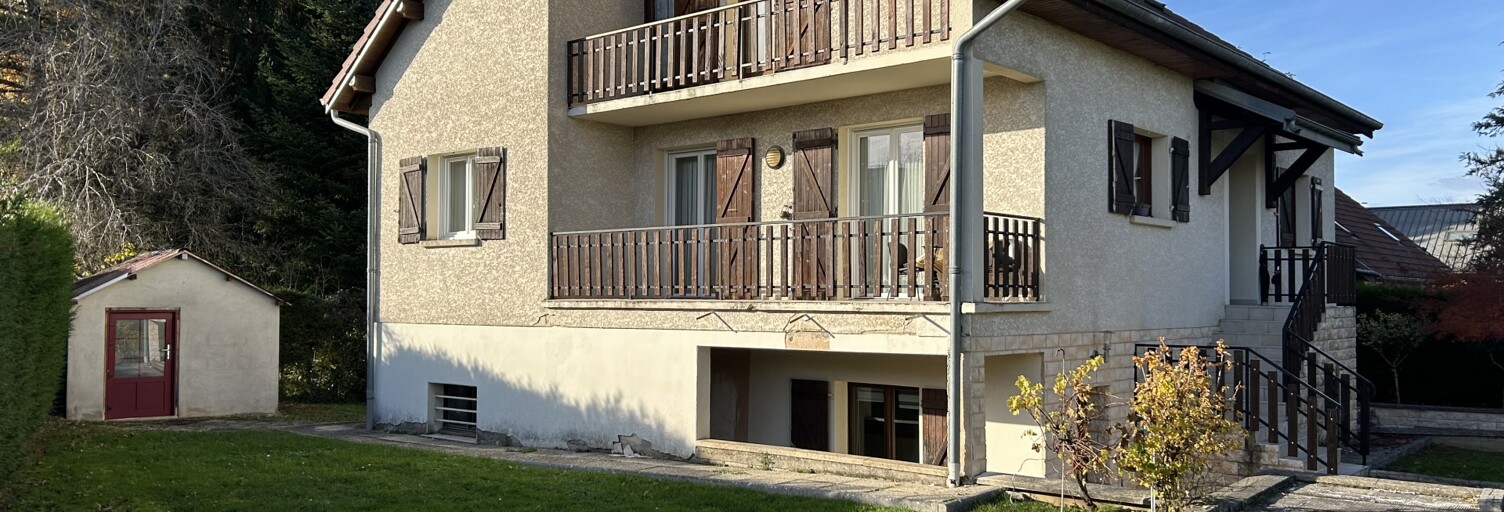 Maison 7 Pièces 243 m² à vendre à Valdahon (25800)