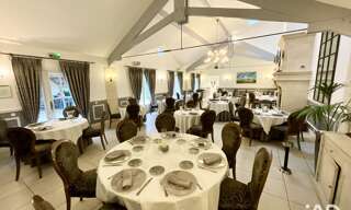 Commerce  330 m² à vendre à Chantilly (60500)