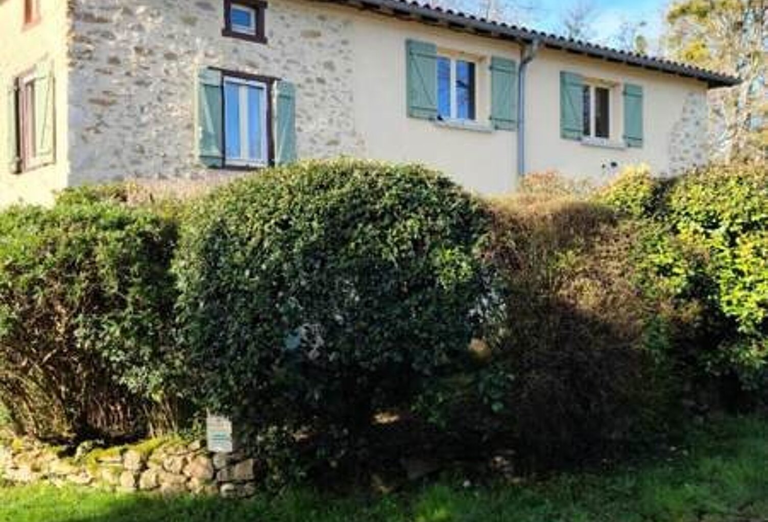 Maison en pierre de 5 pièces principales — photo 1