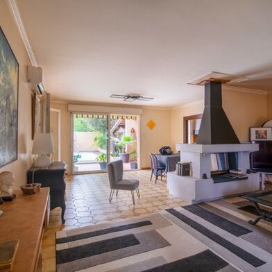 Appartement 5 pièces 320000 €