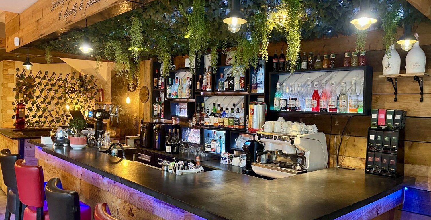 Vente Bar 78 m&sup2; — photo 1