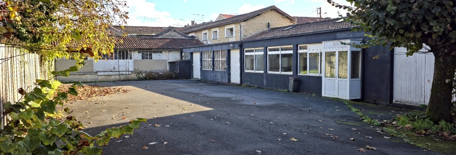 Immeuble  560 m² à vendre à Cognac (16100)