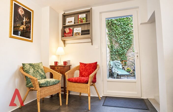 Charmante maison de village avec une petite terrasse. — photo 4