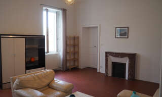 Appartement 4 Pièces 101 m² à louer à Nîmes (30000)