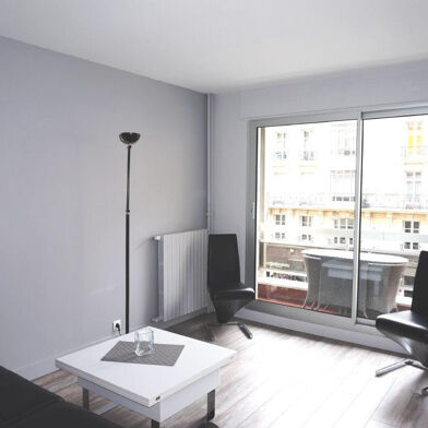 Appartement 1 pièces 1100 €