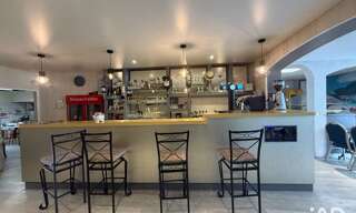 Commerce  205 m² à vendre à Saint-Antoine-de-Breuilh (24230)