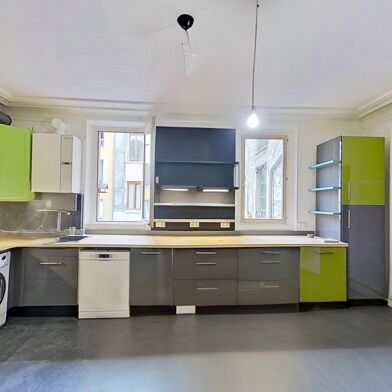 Appartement 7 pièces 279000 €