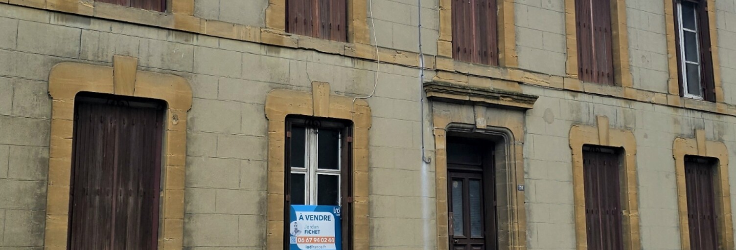 Immeuble  154 m² à vendre à Bogny-sur-Meuse (08120)