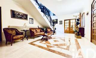 Maison 12 Pièces 410 m² à vendre à Château-Thierry (02400)