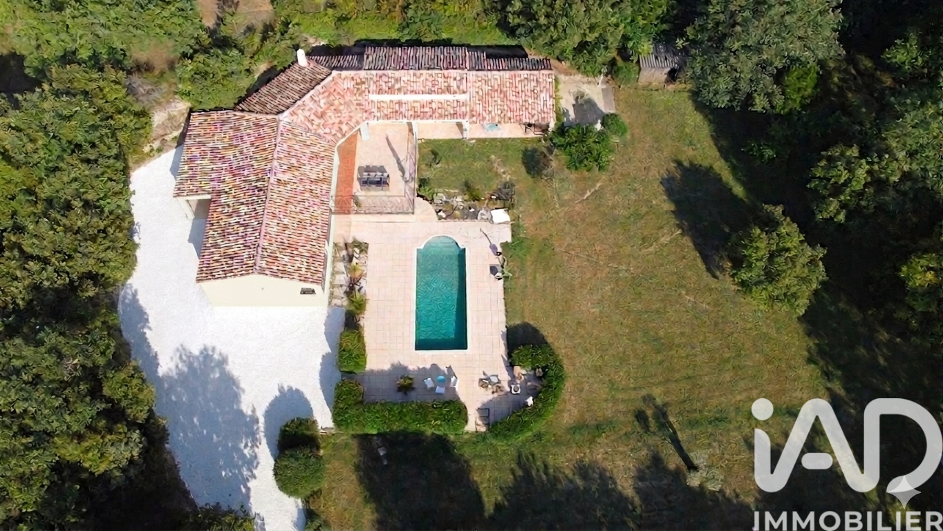 Maison à vendre, 5 pièces, 192 m², Néoules