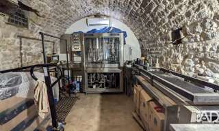 Commerce  137 m² à vendre à L'Isle-sur-la-Sorgue (84800)