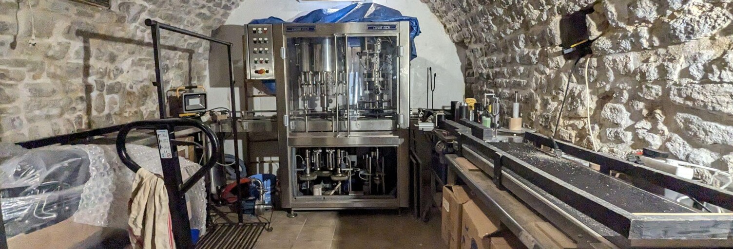 Commerce  137 m² à vendre à L'Isle-sur-la-Sorgue (84800)