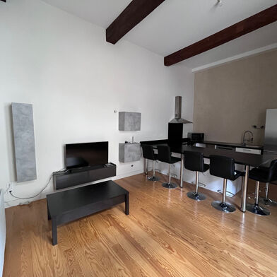 Appartement 3 pièces 1241 €