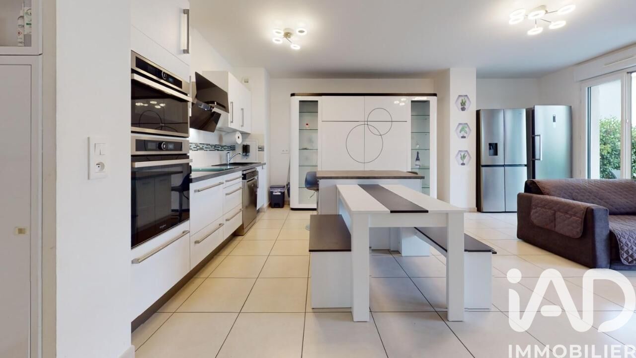 Appartement à vendre, 3 pièces, 62 m², Chessy
