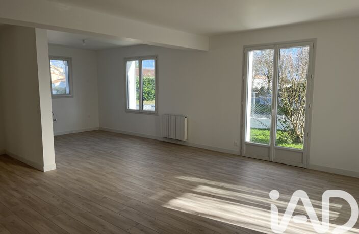 Vente Maison/villa 4 pièces — photo 2