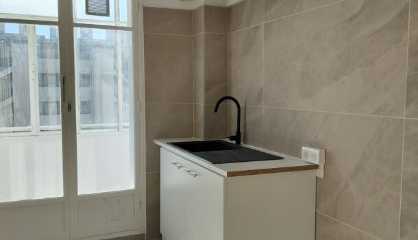 Appartement 3 pièces  à louer Marseille 10eme 13010