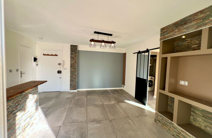 CANNES PROCHE PALAIS & CROISETTE T2 DE 42M2 TERRASSE 12M2 SU — photo 2