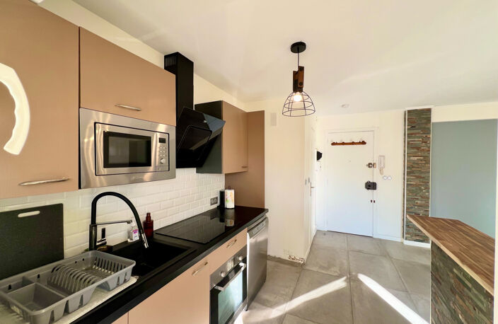 CANNES PROCHE PALAIS & CROISETTE T2 DE 42M2 TERRASSE 12M2 SU — photo 3