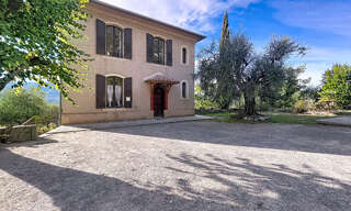 Maison 6 Pièces 128 m² à vendre à Castagniers (06670)