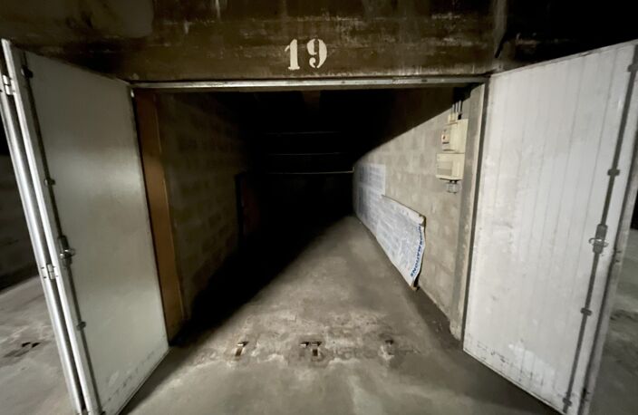garage fermé — photo 4
