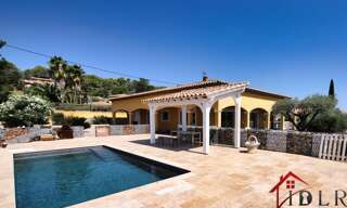 Maison 12 Pièces 201 m² à vendre à La Crau (83260)