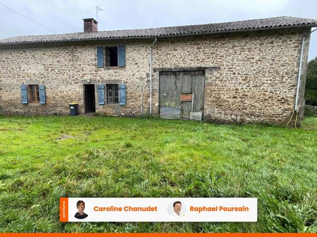 Corps de ferme à rénover avec 9511 m2 de terrain — photo du bien