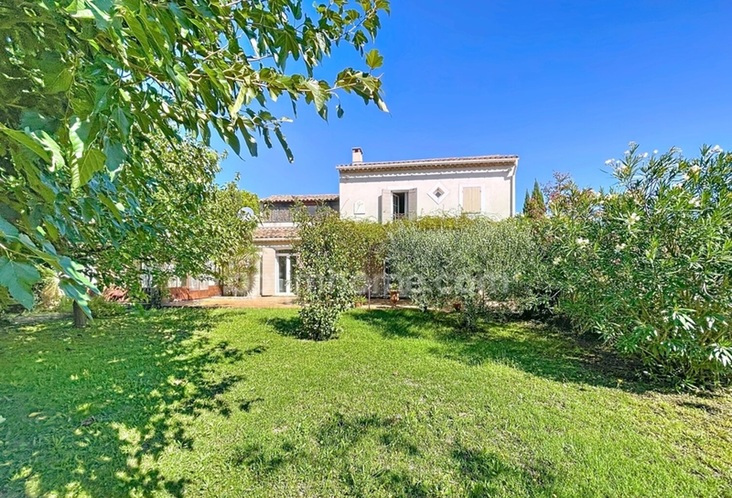 Maison 7 pièces à pied du centre ville — photo 1