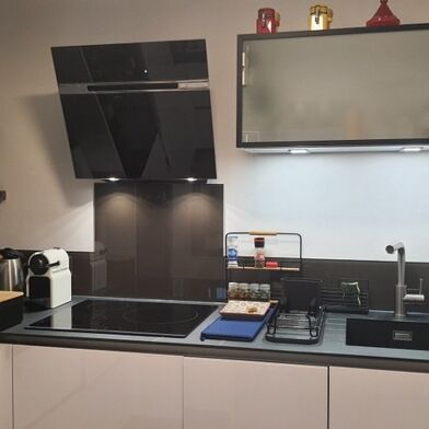 Appartement 2 pièces 249600 €