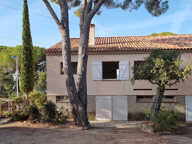 VILLA QUARTIER DU SEMAPHORE  SAINTE MAXIME (83) — photo 3