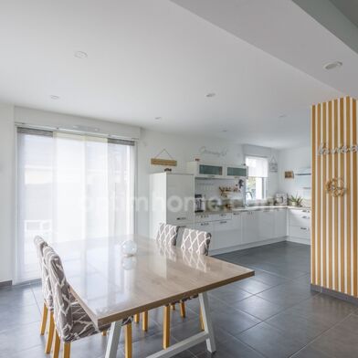 Maison 5 pièces 325000 €