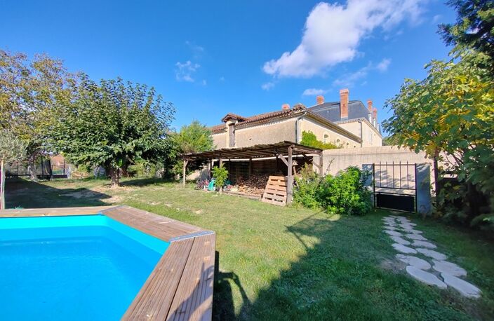 Maison individuelle en Pierre située à Le Brouilh-Monbert — photo 3