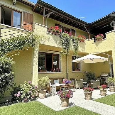 Maison 9 pièces 529000 €