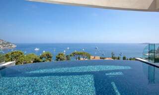 Maison 6 Pièces 350 m² à louer à Èze (06360)