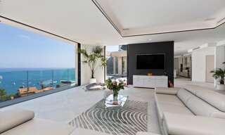 Maison 6 Pièces 350 m² à louer à Èze (06360)