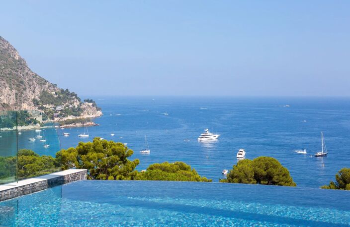 EZE 'Bord de mer' Luxueuse  villa 350m² | 5 Chambres | Piscine — photo 5