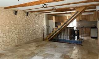 Maison 4 Pièces 99 m² à louer à Jouques (13490)