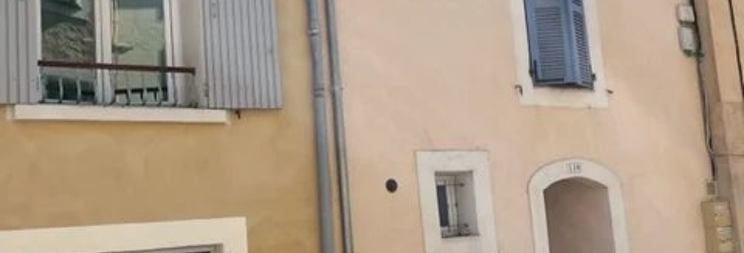 Maison 4 Pièces 99 m² à louer à Jouques (13490)