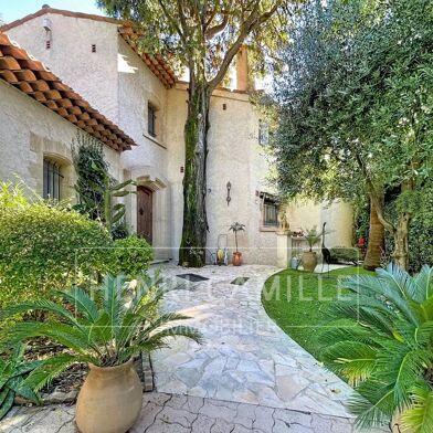 Maison 7 pièces 1690000 €