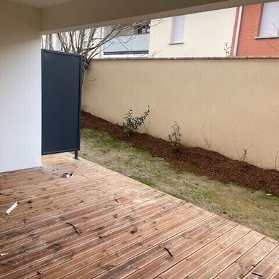 Appartement 3 pièces 765 €