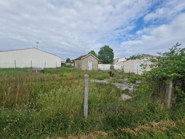 Terrain à Vendre- LE CHATEAU D'OLERON — photo du bien