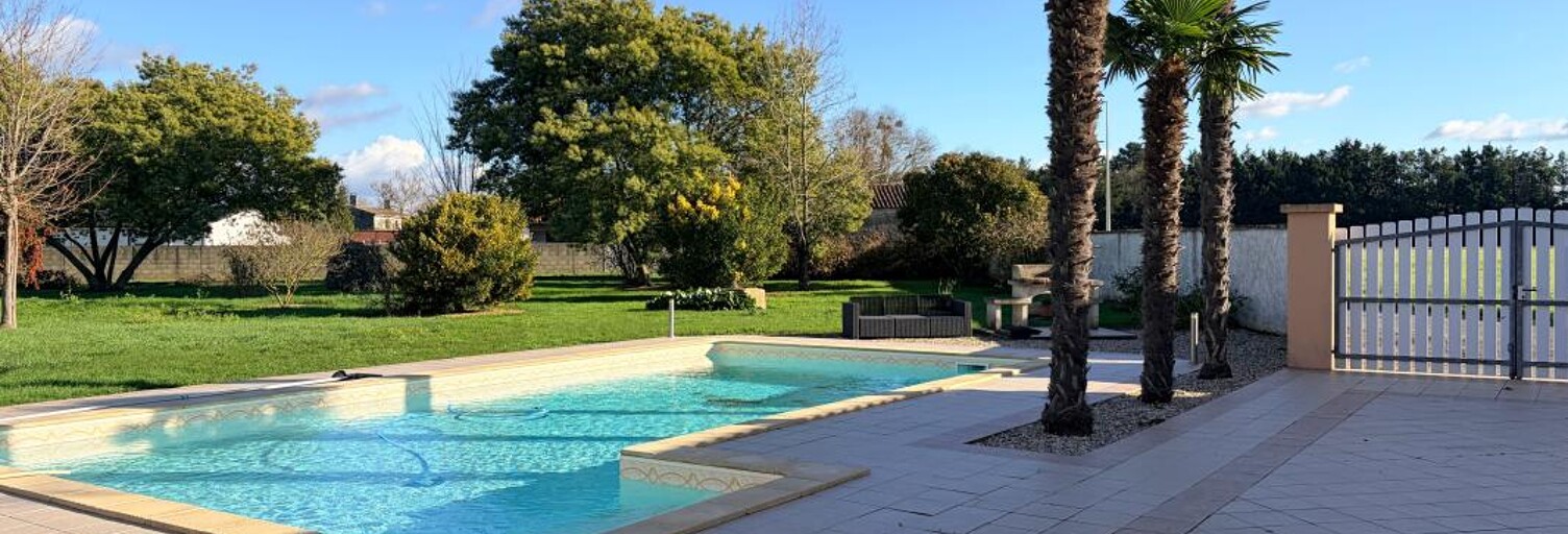 Maison 7 Pièces 248 m² à vendre à La Vallée (17250)