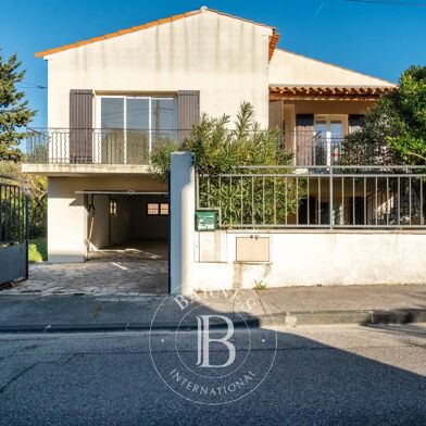 Maison 5 pièces 975000 €