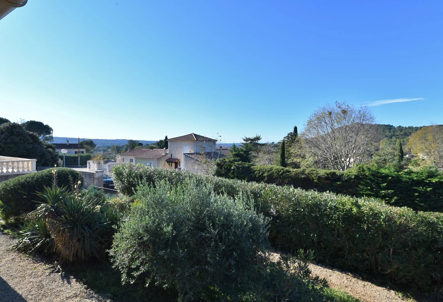 A quelques minutes d'Uzès, charmante villa avec jardin, garage e — photo 1