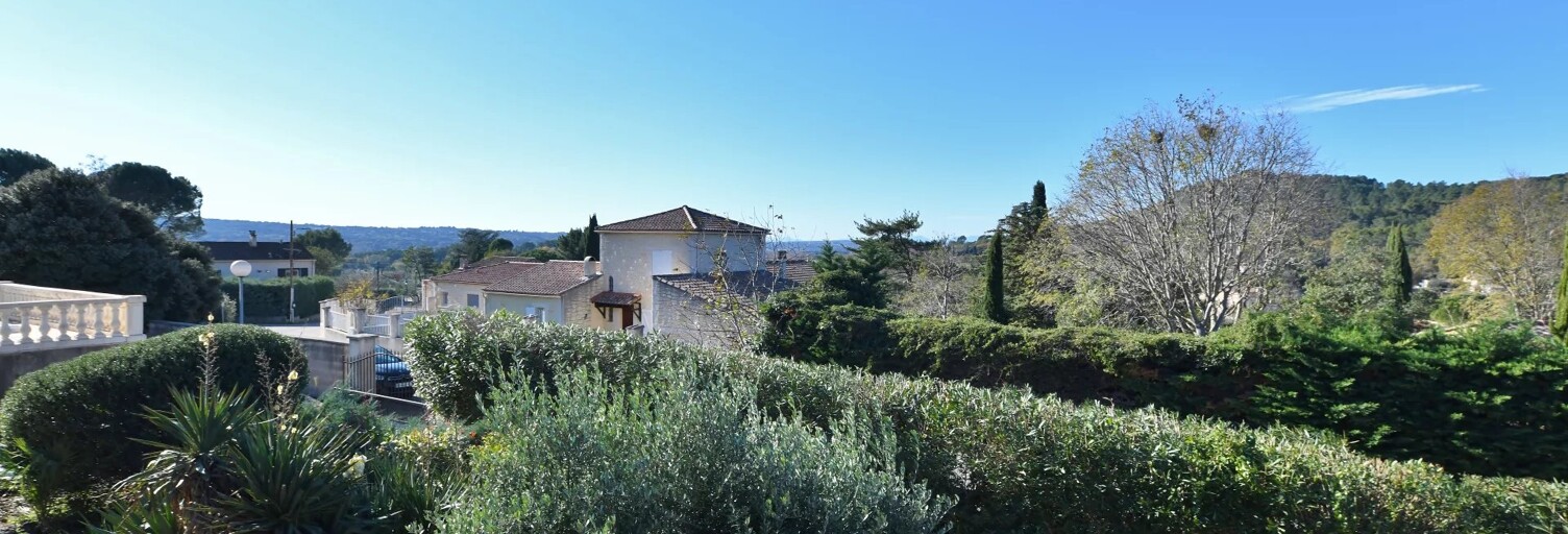 Maison  124 m² à vendre à Uzès (30700)