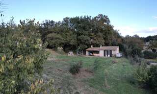 Terrain  1610 m² à vendre à Uzès (30700)