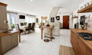 Maison 5 Pièces 110 m² à vendre à Léognan (33850)