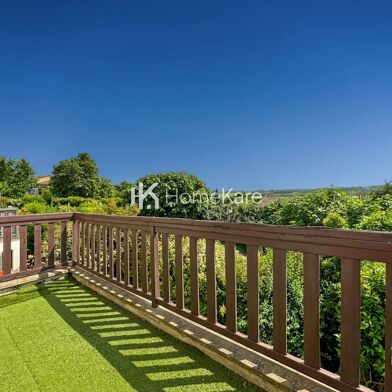 Appartement 4 pièces 160000 €