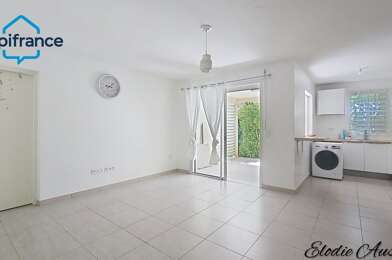 Appartement 3 pièces 240000 €